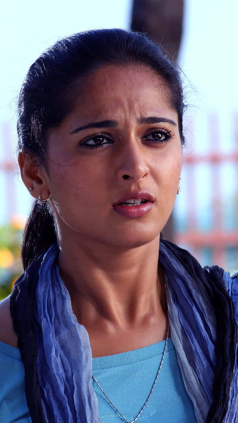 Anushka Shetty, dark hair, ponytail, HD Phone Wallpaper
