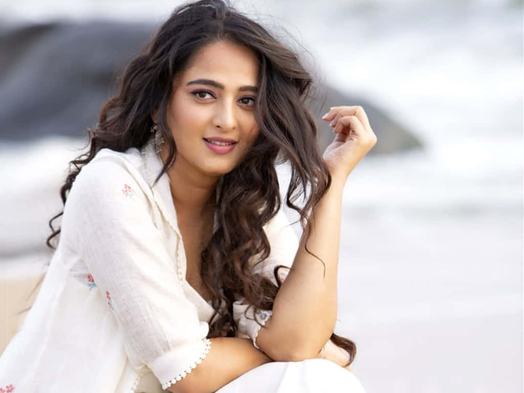 Anushka Shetty, beachside, ocean, SD Desktop Wallpaper