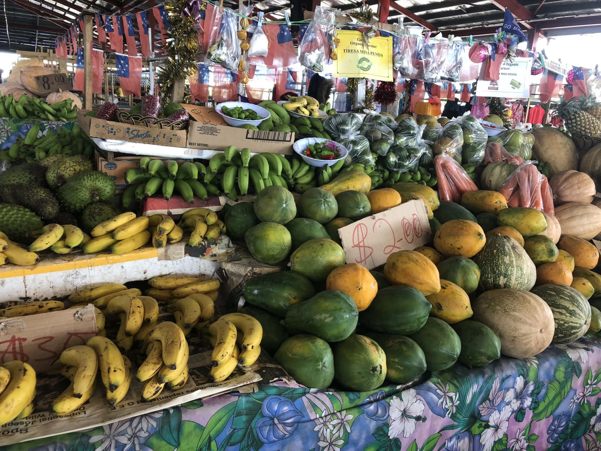 Apia, tropical fruit stall, bananas, Full HD Desktop Wallpaper