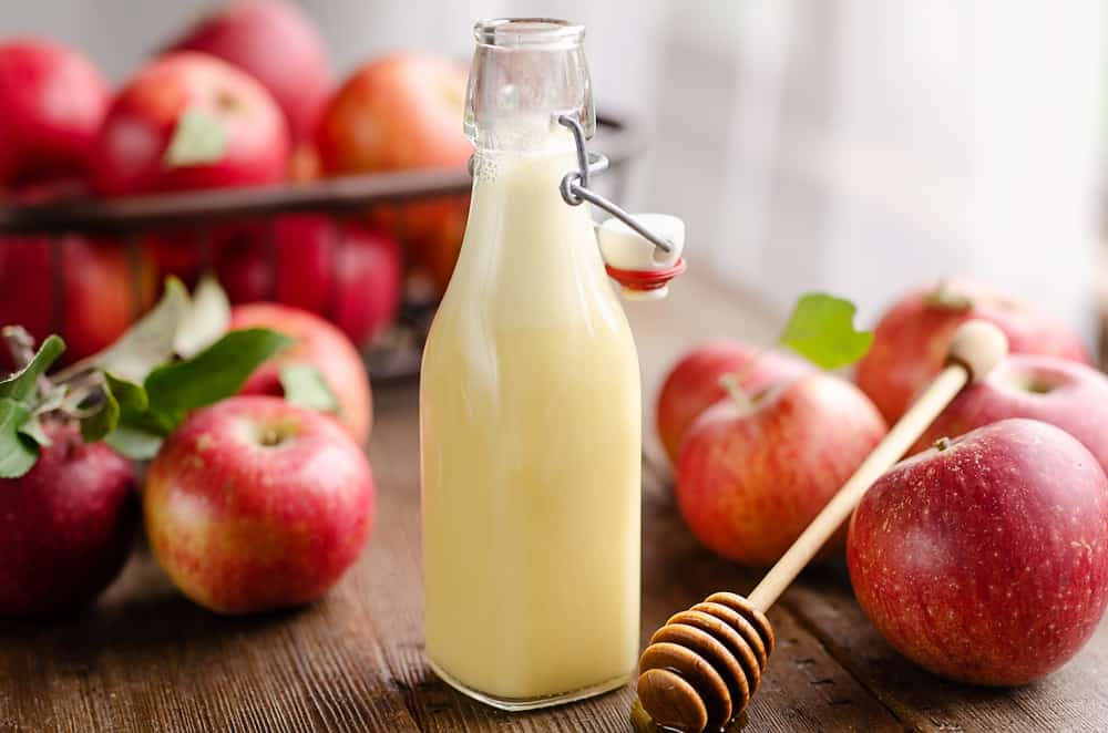 fresh apple cider vinegar, glass bottle, creamy apple cider, SD Desktop Wallpaper