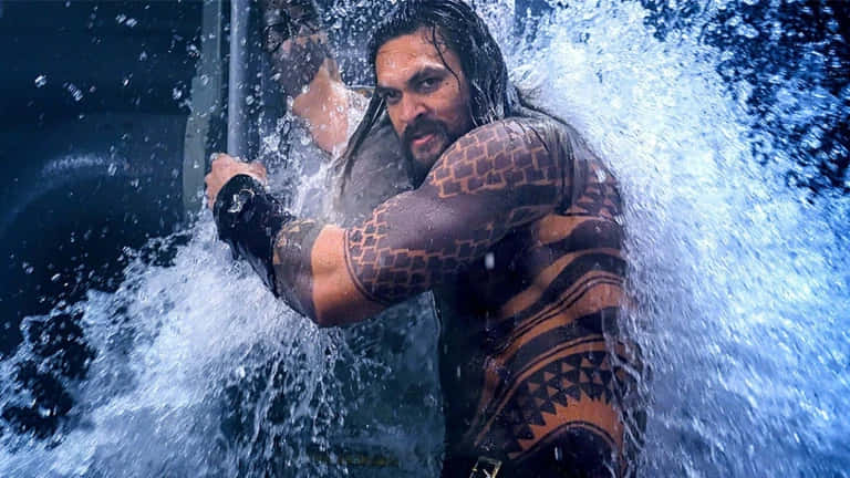 Aquaman, waves, crashing ocean waves, SD Desktop Wallpaper