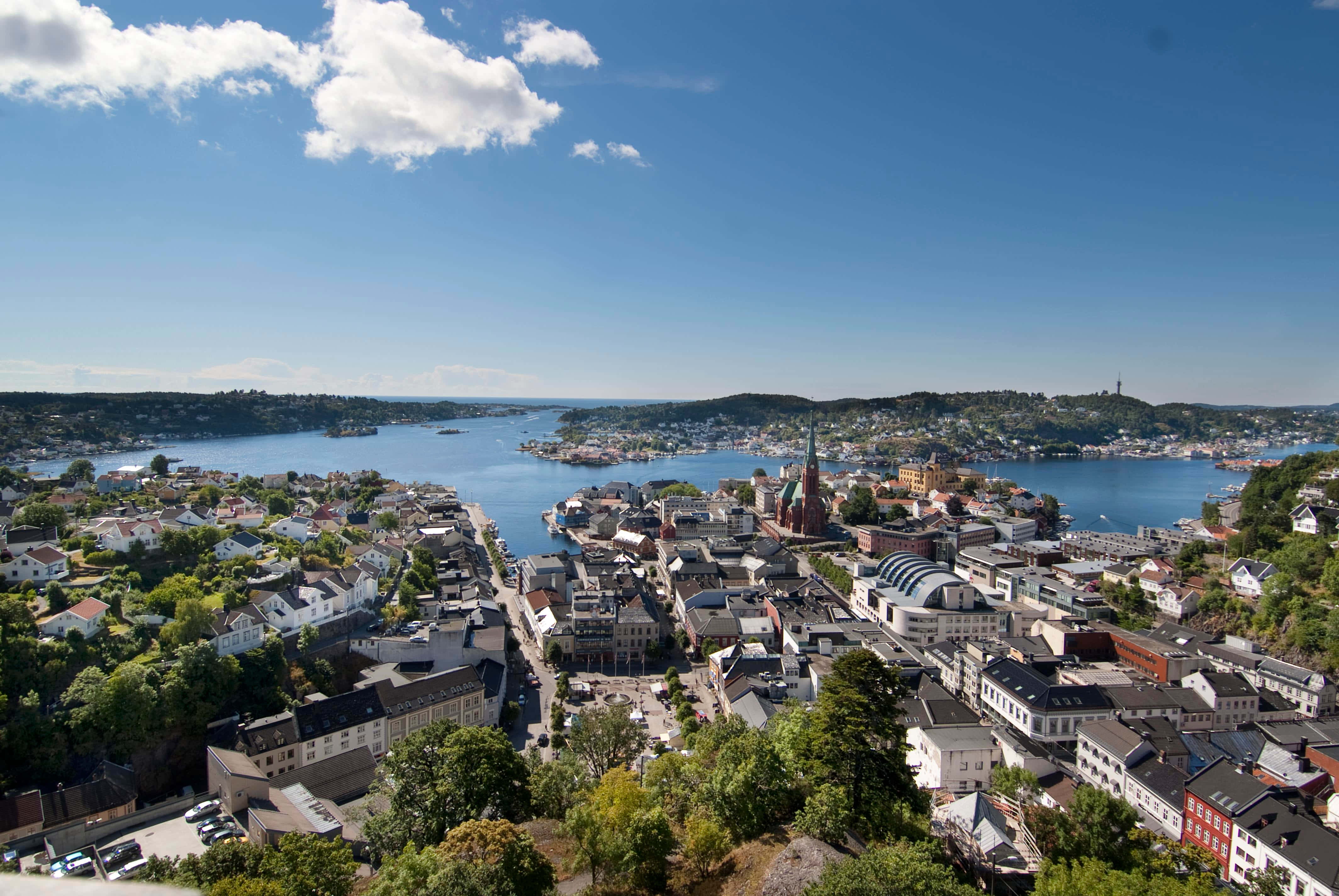 Arendal, coastal town, lush green hills, 4K Desktop Wallpaper