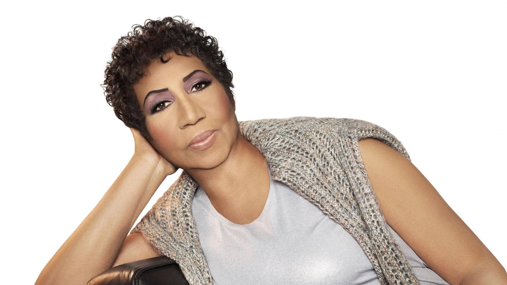 Aretha Franklin, short curly hair, purple eyeshadow, Full HD Desktop Wallpaper