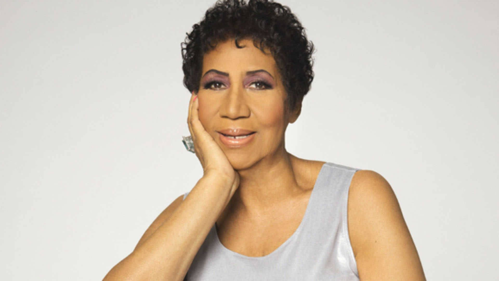 Aretha Franklin, curly hair, purple eyeshadow, Full HD Desktop Wallpaper