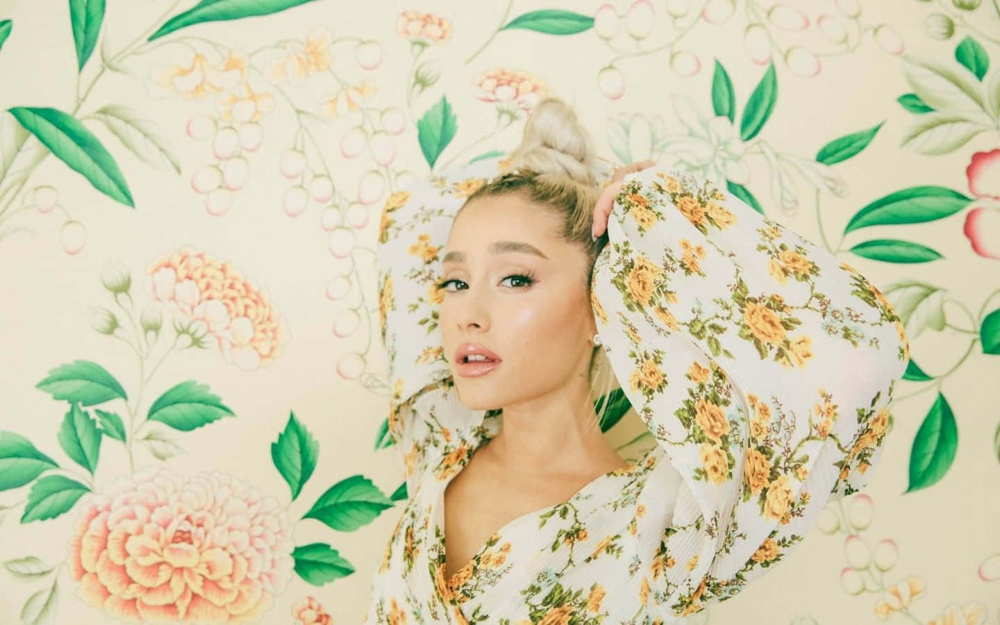 Ariana Grande, floral dress, floral wallpaper, HD Desktop Wallpaper