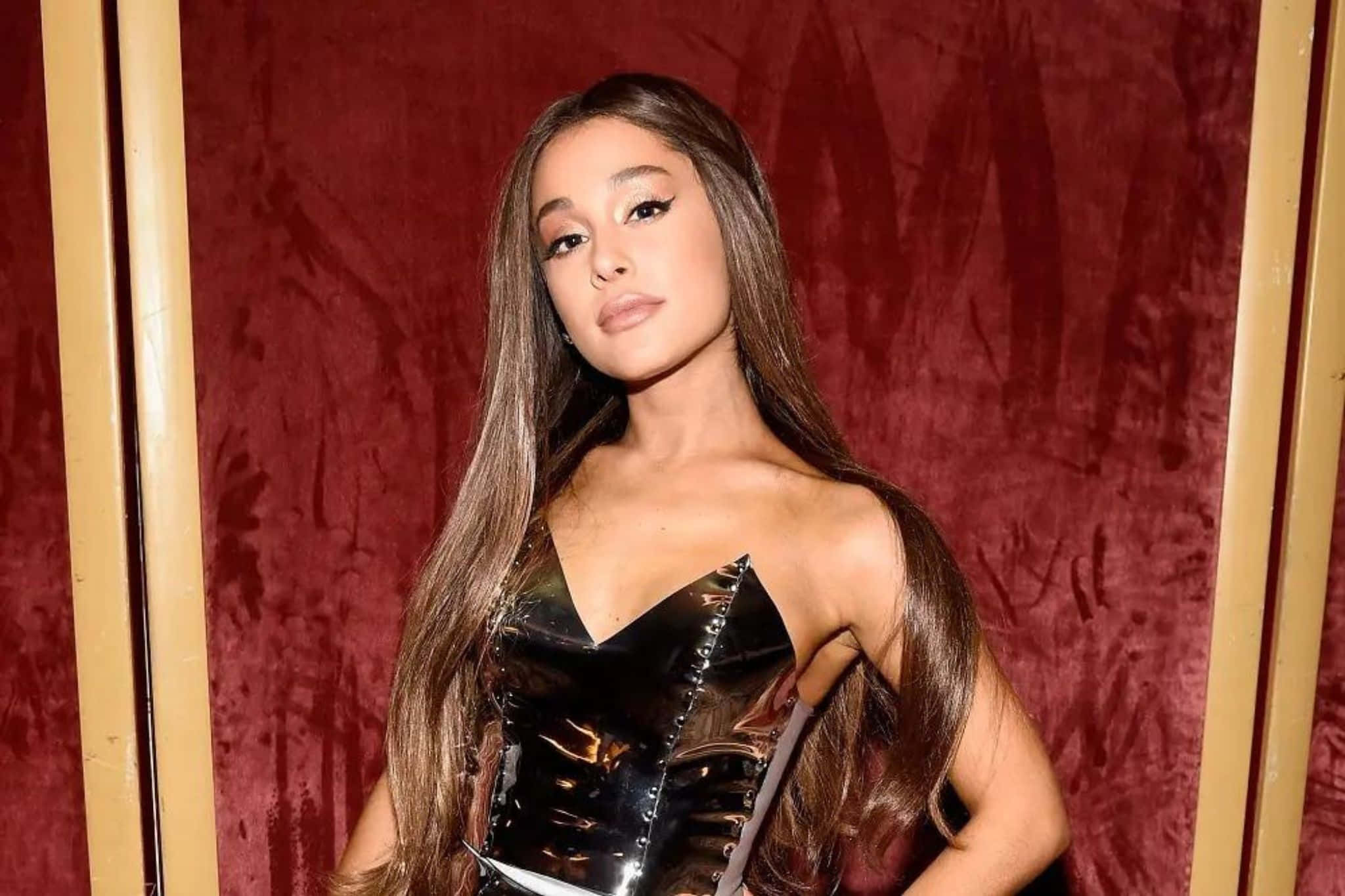 Ariana Grande, shiny black corset, rich red velvet backdrop, Full HD Desktop Wallpaper