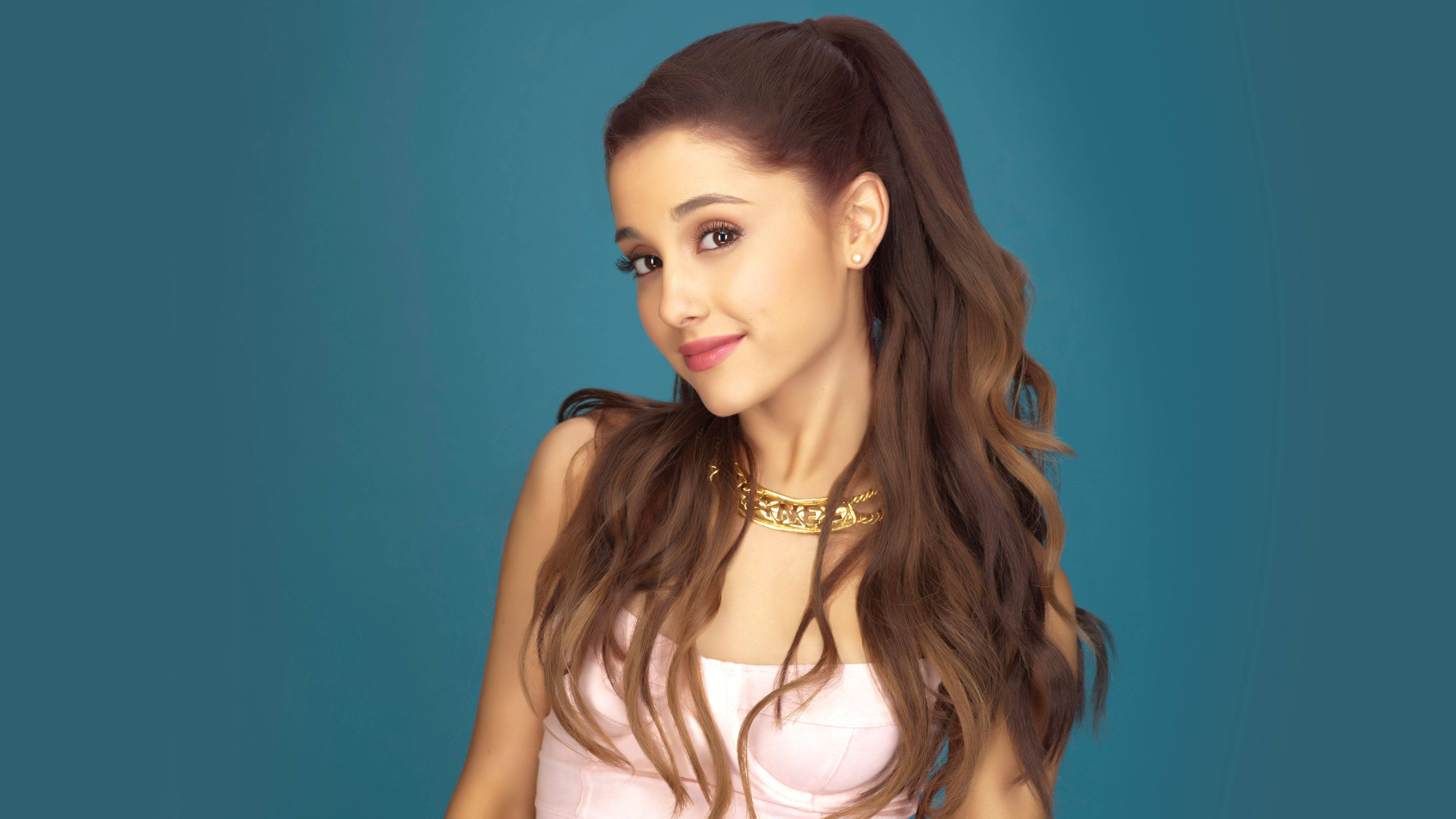 Ariana Grande, blue dress, long wavy brown hair, 4K Desktop Wallpaper