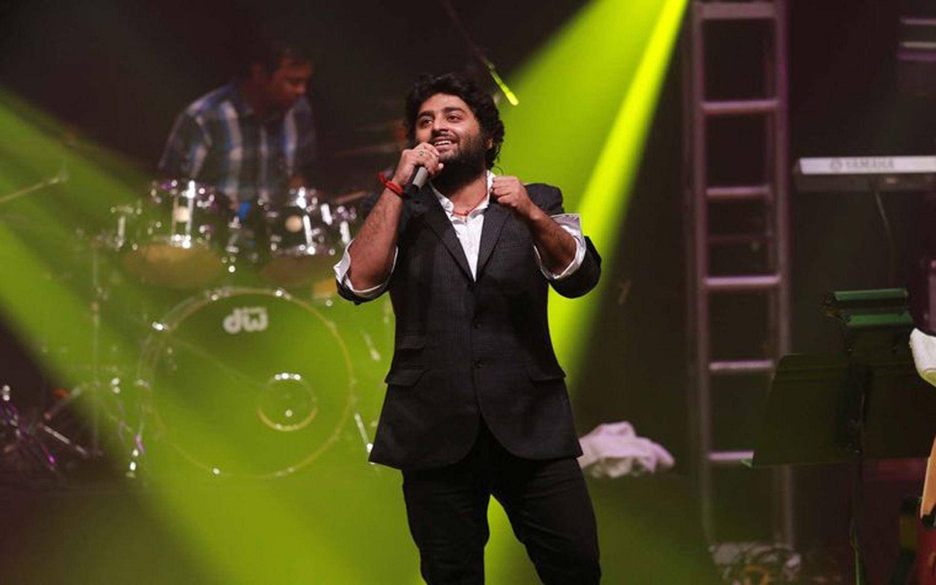 Arijit Singh, black suit, vibrant green spotlights, Full HD Desktop Wallpaper
