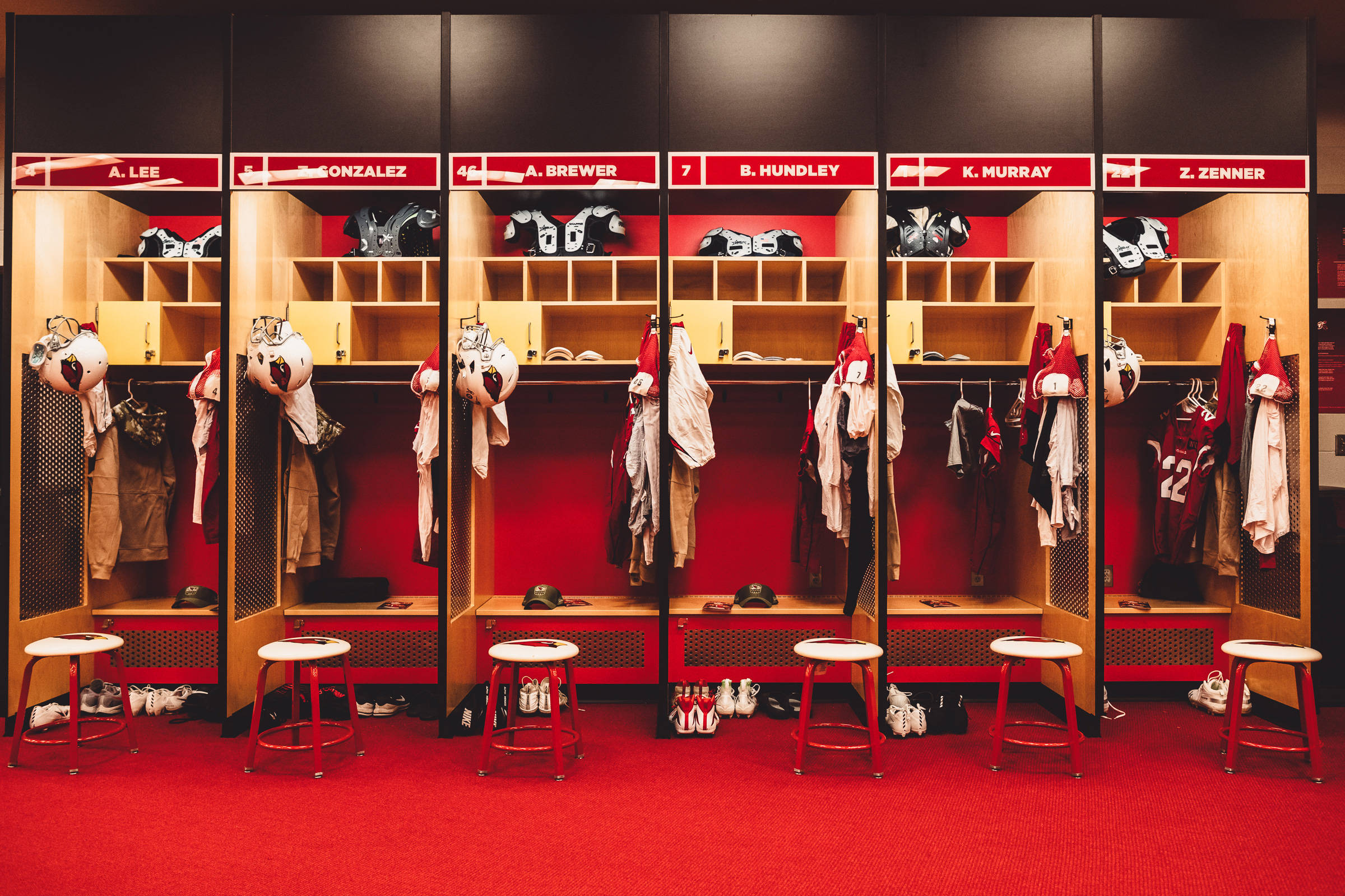 Arizona Cardinals, locker room, red carpet, Full HD Desktop Wallpaper