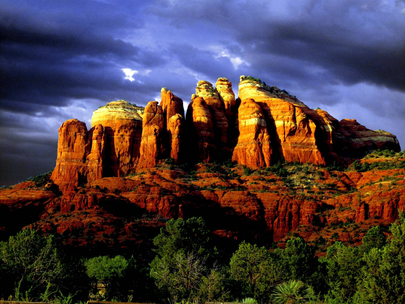 brown rock formation, Arizona Desert, stormy twilight sky, HD Desktop Wallpaper