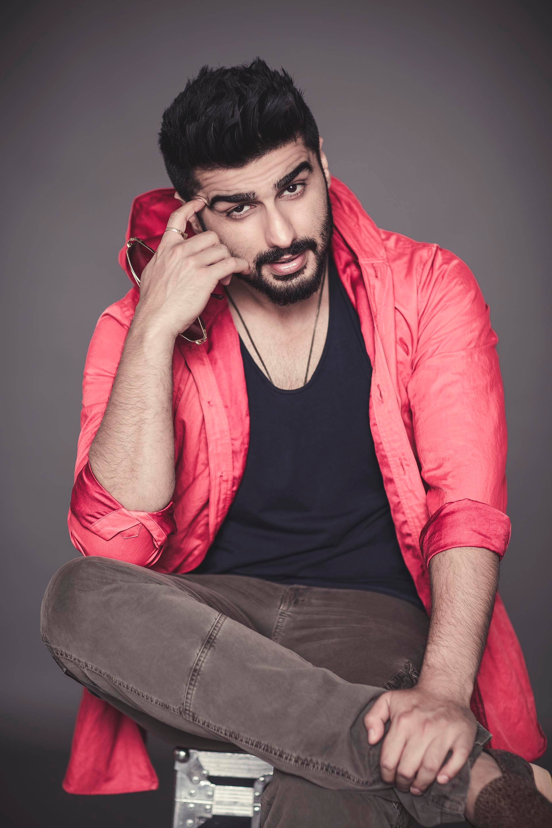 Arjun Kapoor, dark hair, beard, 2K Phone Wallpaper