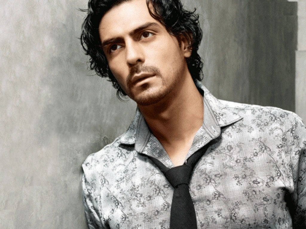 Arjun Rampal, black tie, patterned shirt, SD Desktop Wallpaper
