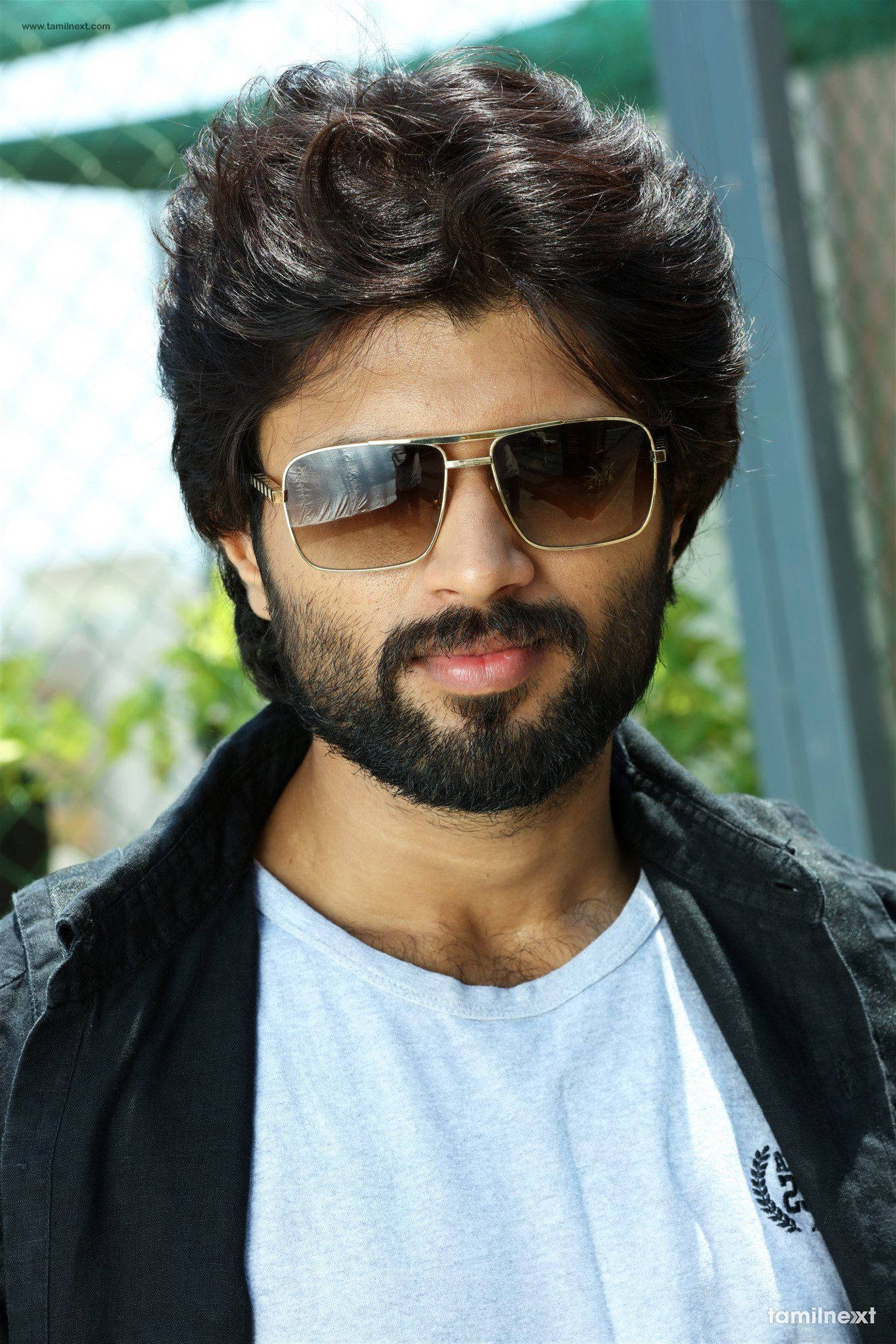 Arjun Reddy, gold-framed sunglasses, black jacket, Full HD Phone Wallpaper
