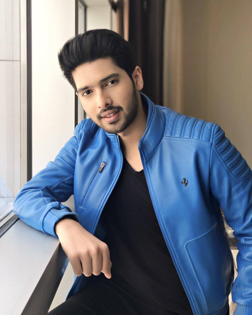 Armaan Malik, blue bomber jacket, leather jacket, SD Phone Wallpaper