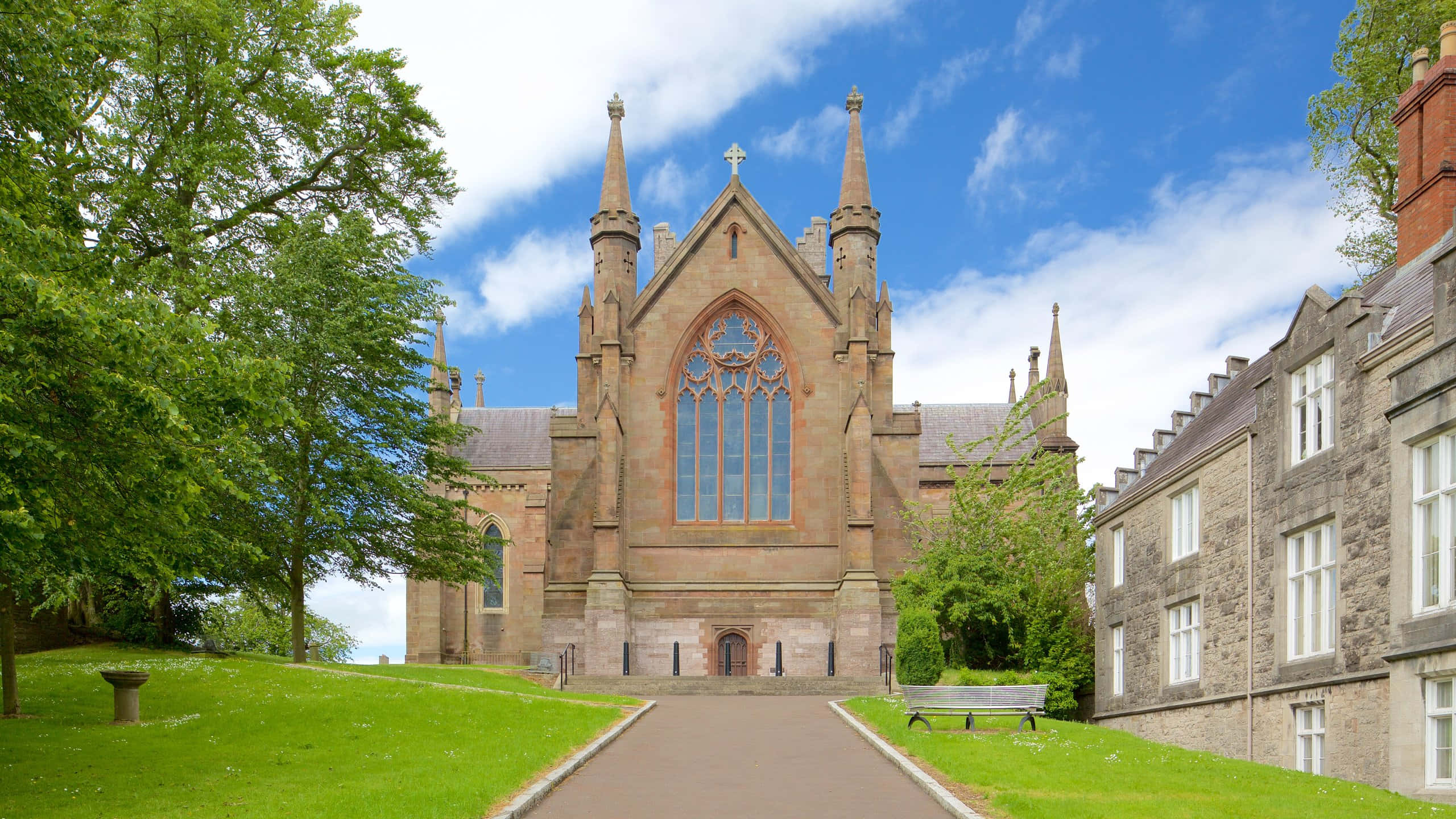 Armagh, Gothic church, twin spires, 2K Desktop Wallpaper