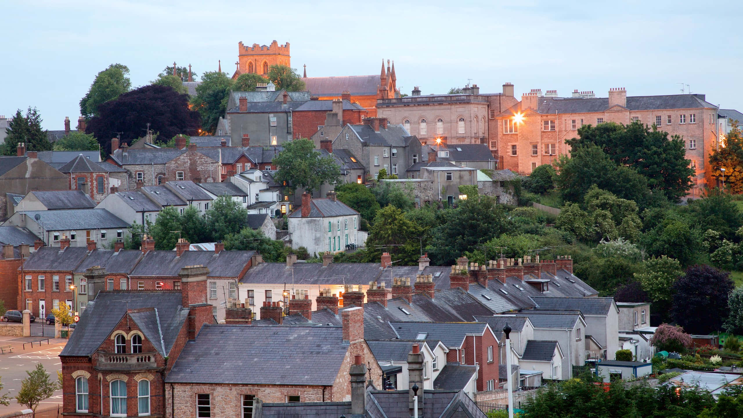 Armagh, cityscape, dusk, 2K Desktop Wallpaper