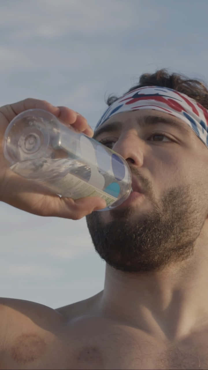 Arman Tsarukyan, patterned headband, clear plastic bottle, HD Phone Wallpaper