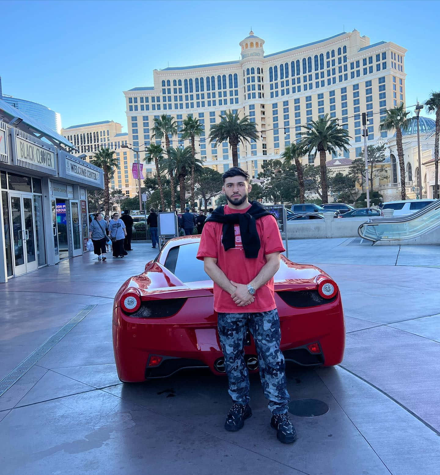 Arman Tsarukyan, red Ferrari replica, grand casino hotel, HD Phone Wallpaper