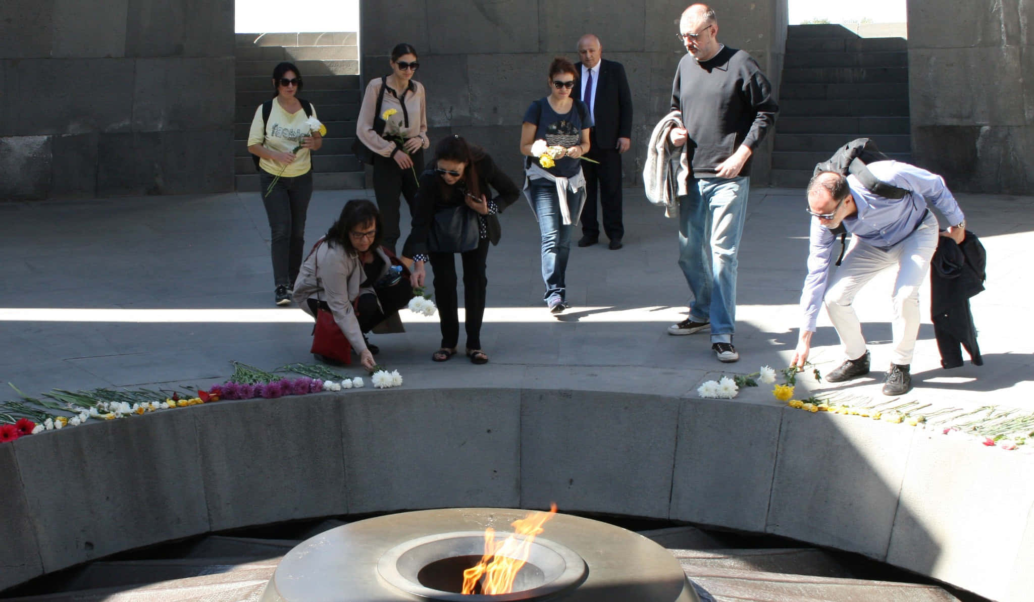 Armenian Genocide Memorial, eternal flame, glowing eternal flame, Full HD Desktop Wallpaper