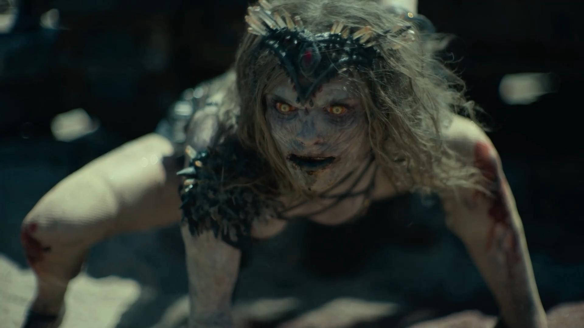 Army of the Dead, queen zombie, glowing yellow eyes, Full HD Desktop Wallpaper