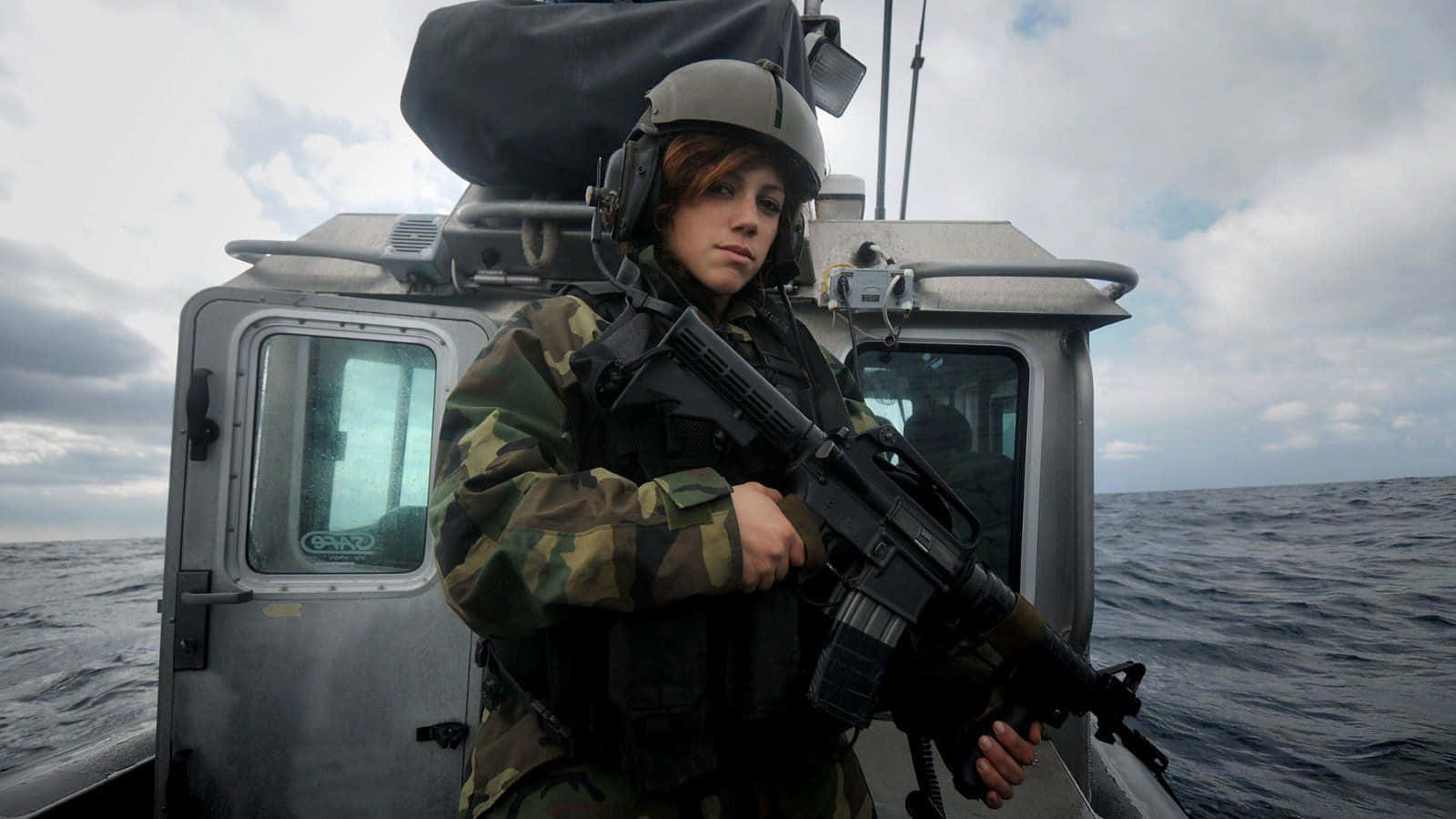 camouflage gear, rifle, naval vessel, HD Desktop Wallpaper