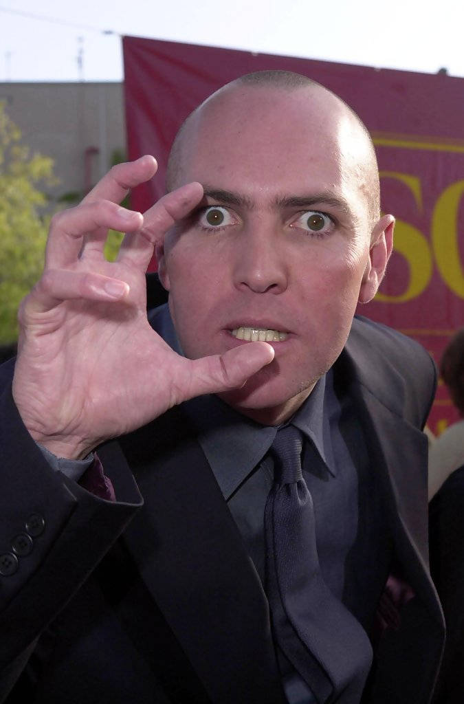 Arnold Vosloo, bald man, dark suit, SD Phone Wallpaper