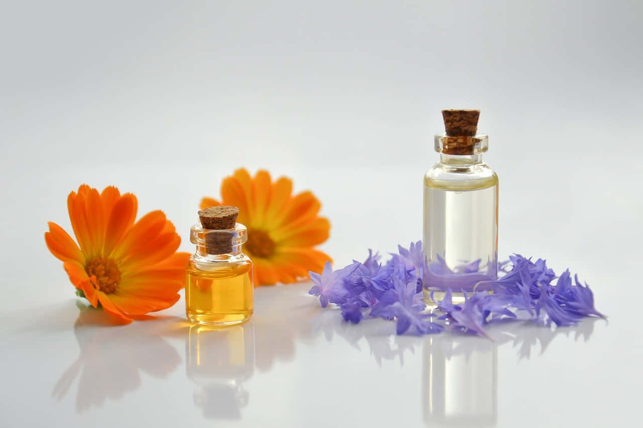 Aromatherapy, golden liquid, clear liquid, HD Desktop Wallpaper