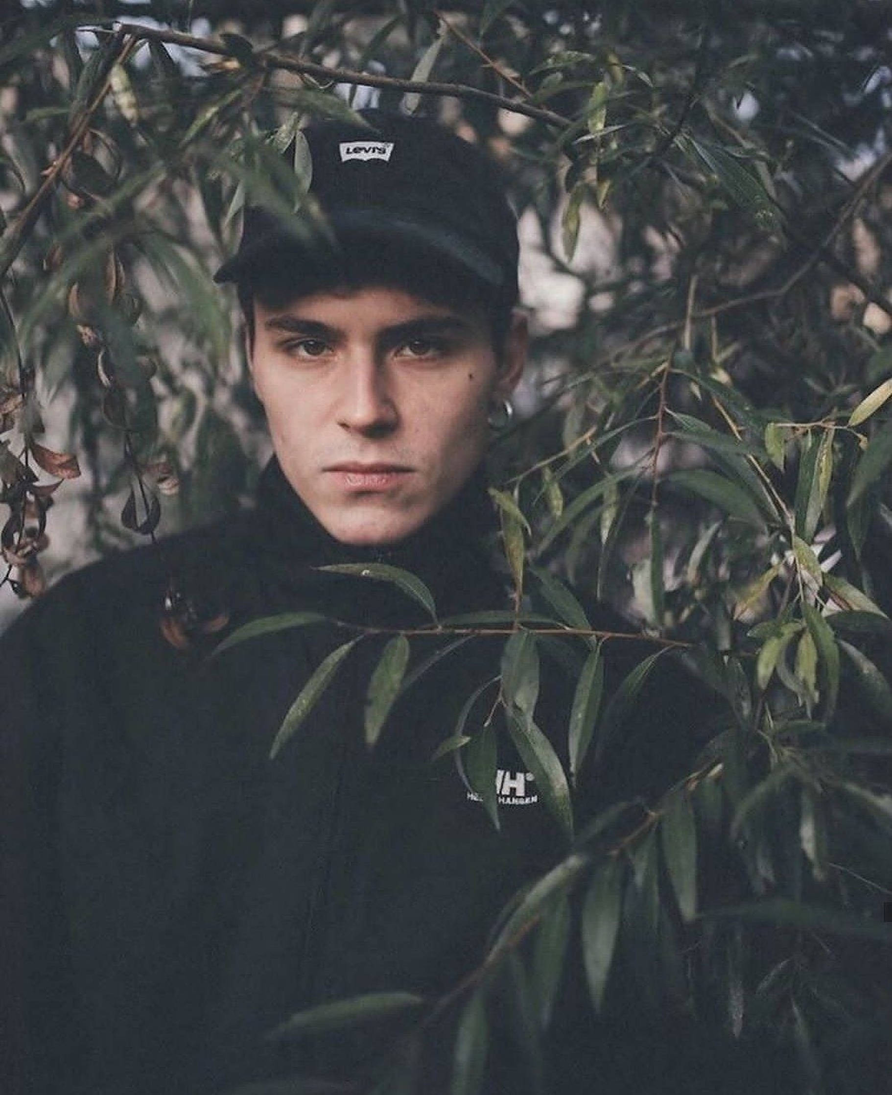 Aron Piper, black cap, hoodie, Full HD Phone Wallpaper