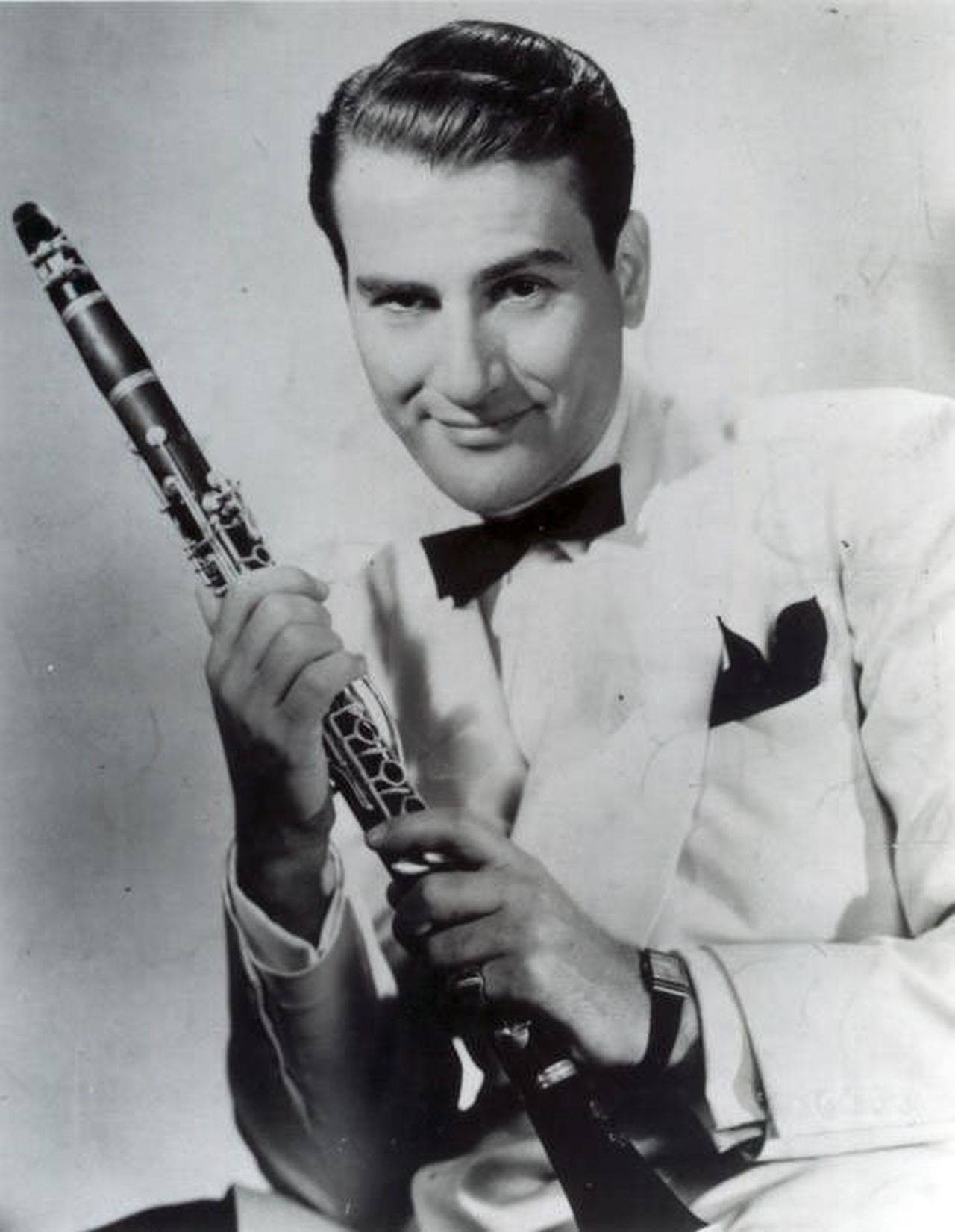 Artie Shaw, clarinet, white tuxedo, HD Phone Wallpaper
