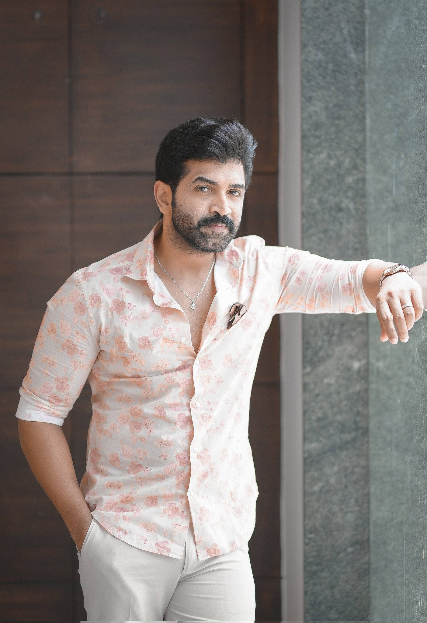 Arun Vijay, marble wall, floral shirt, Full HD Phone Wallpaper