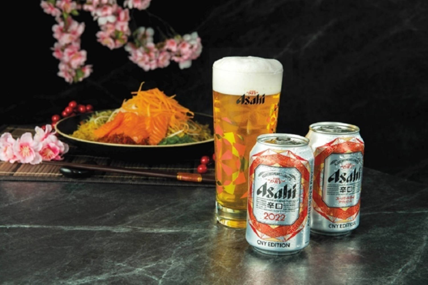 Asahi Super Dry, glass, cans, HD Desktop Wallpaper