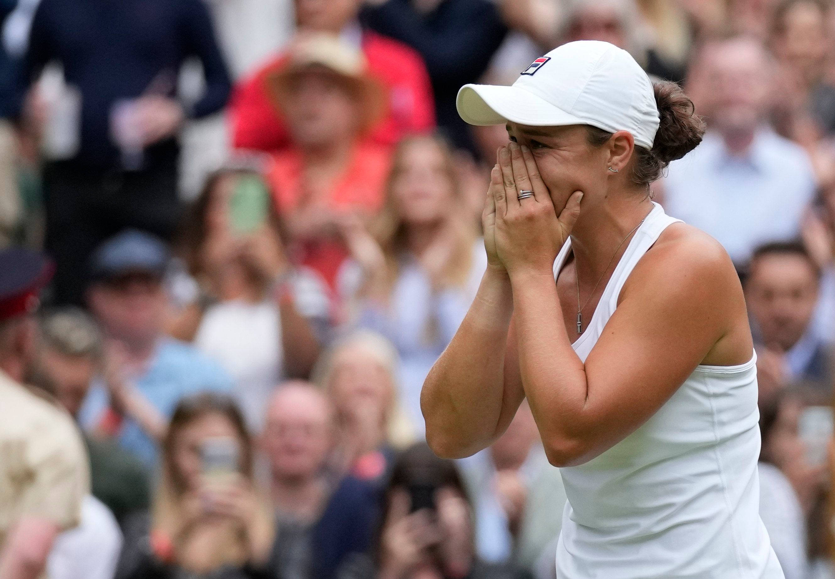 Ashleigh Barty, white gear, tennis player, 2K Desktop Wallpaper