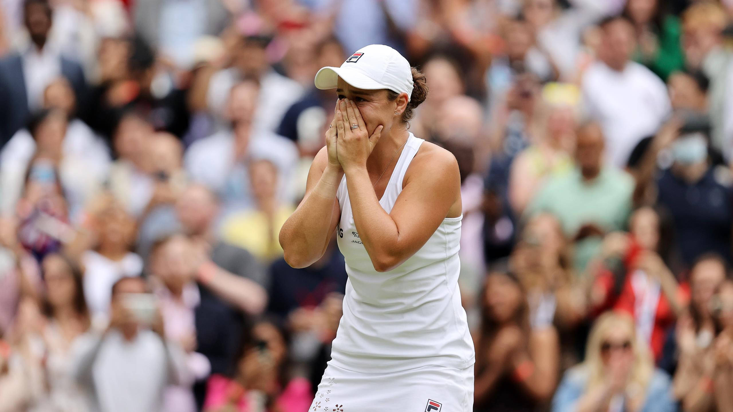 Ashleigh Barty, white gear, tennis player, 2K Desktop Wallpaper
