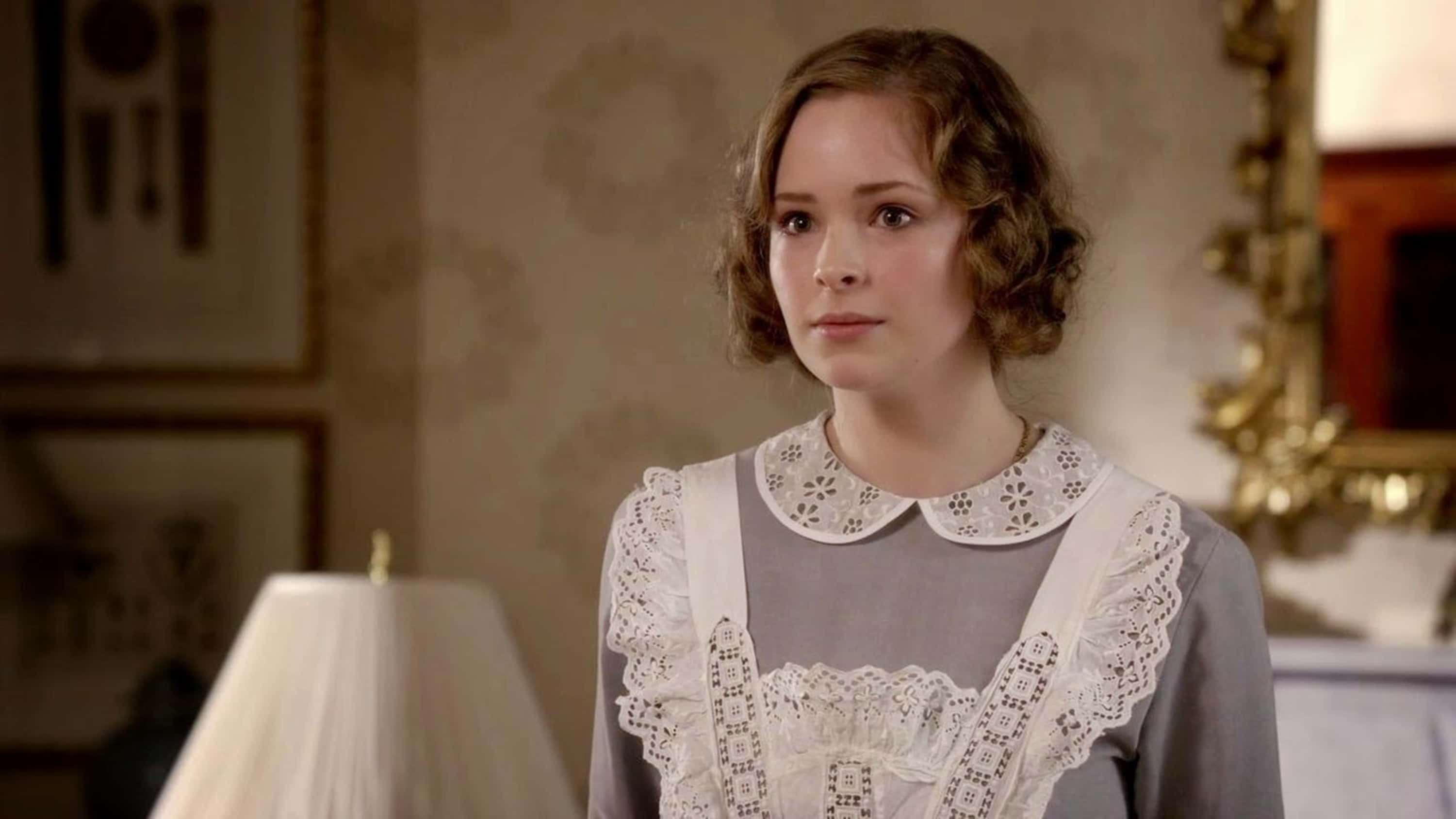 Ashleigh Cummings, vintage lace collar dress, ornate room, 2K Desktop Wallpaper