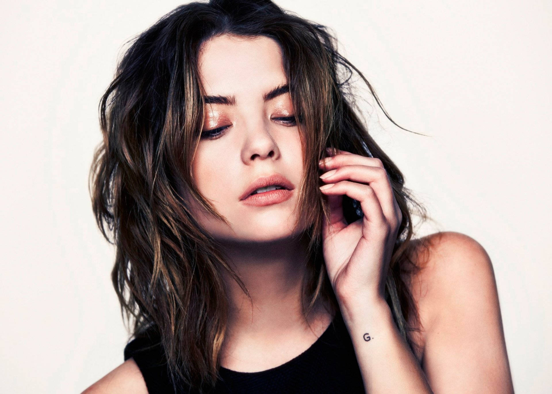 Ashley Benson, tousled dark hair, closed eyes, Full HD Desktop Wallpaper