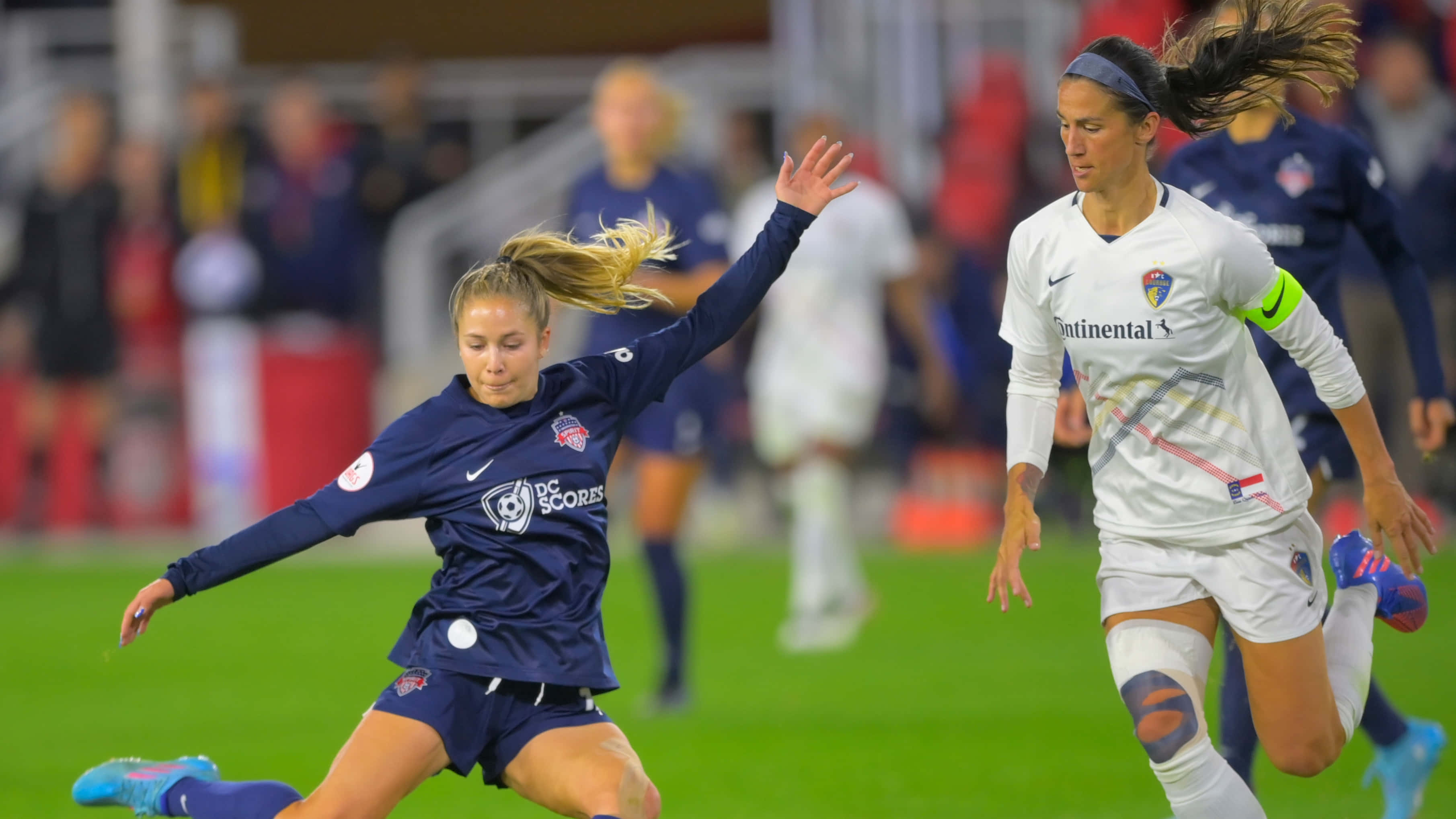 Ashley Sanchez, navy blue jersey, white jersey, 2K Desktop Wallpaper