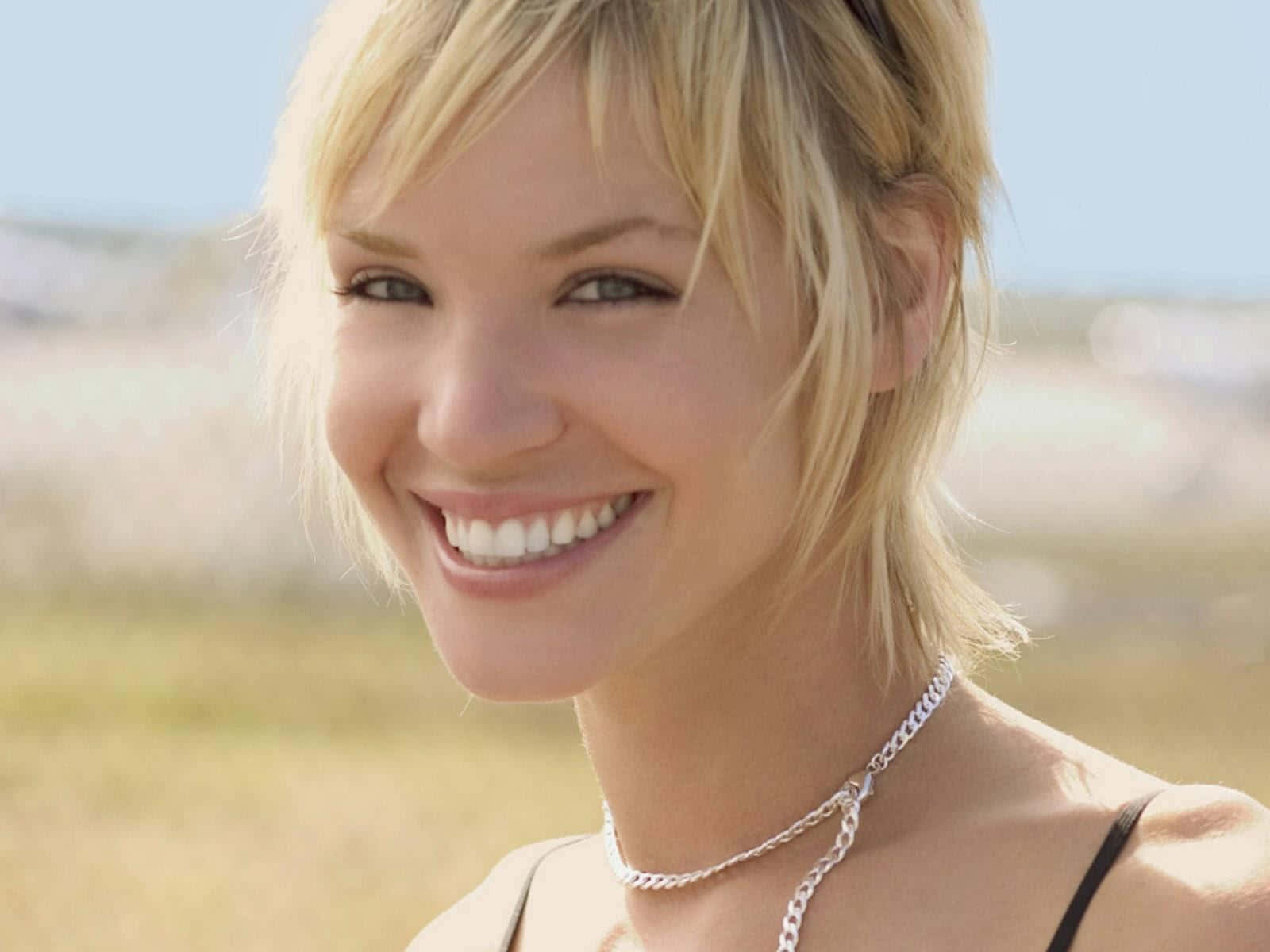 Ashley Scott, blonde woman, clear blue skies, HD Desktop Wallpaper