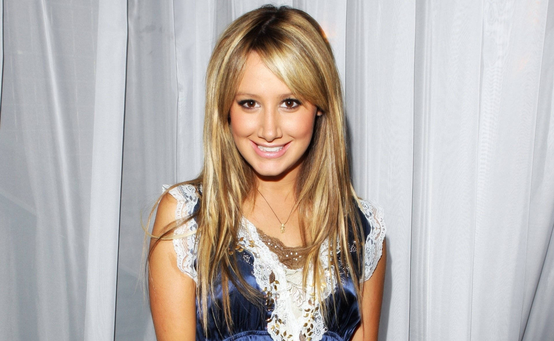Ashley Tisdale, long blonde hair, blue lace top, Full HD Desktop Wallpaper
