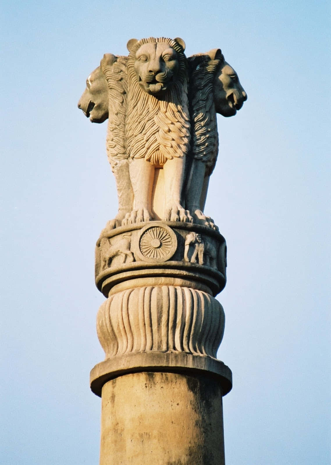 Ashoka Pillar, four-headed lion sculpture, clear blue sky, HD Phone Wallpaper