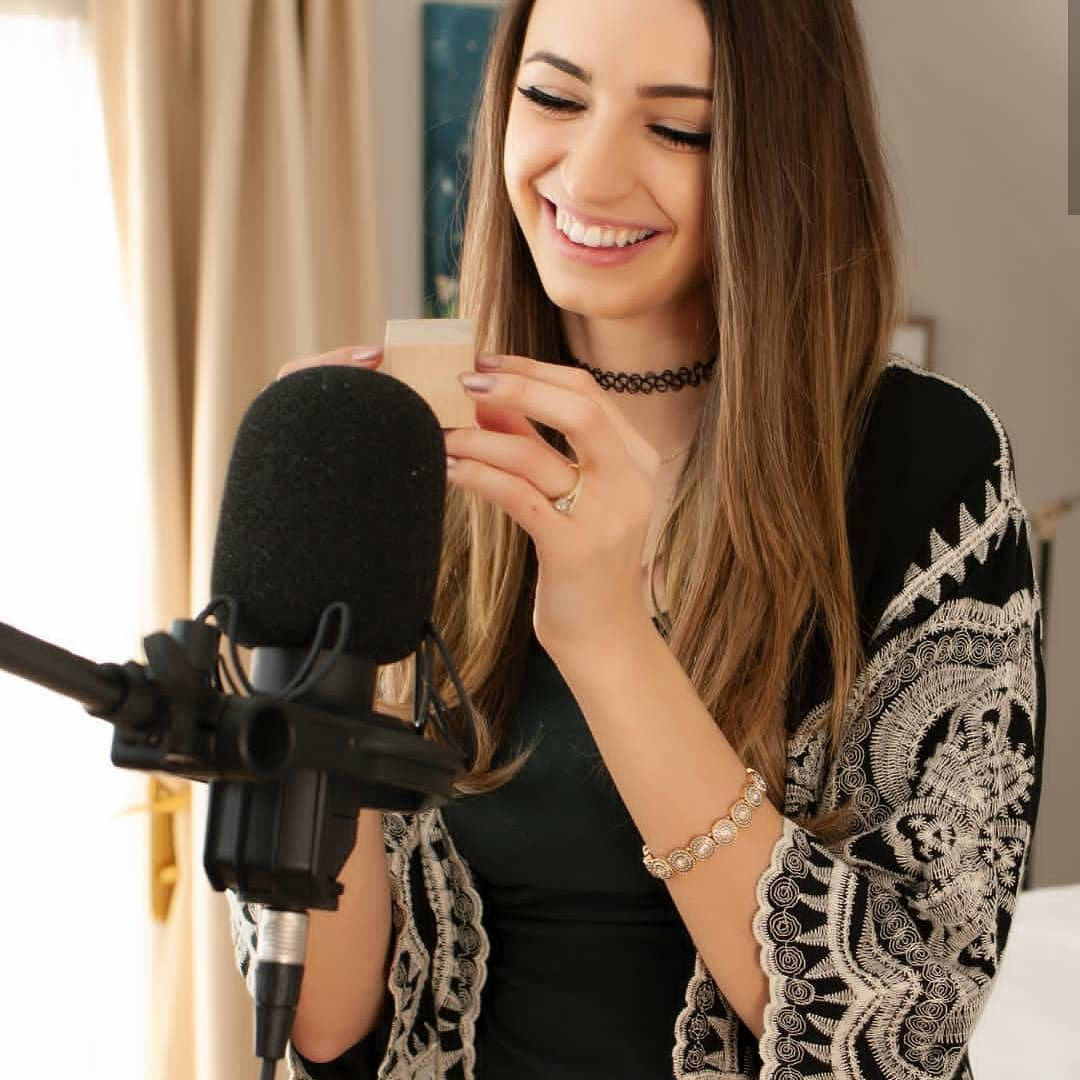 Asmr, 1080 x 1080, professional microphone, SD Desktop Wallpaper