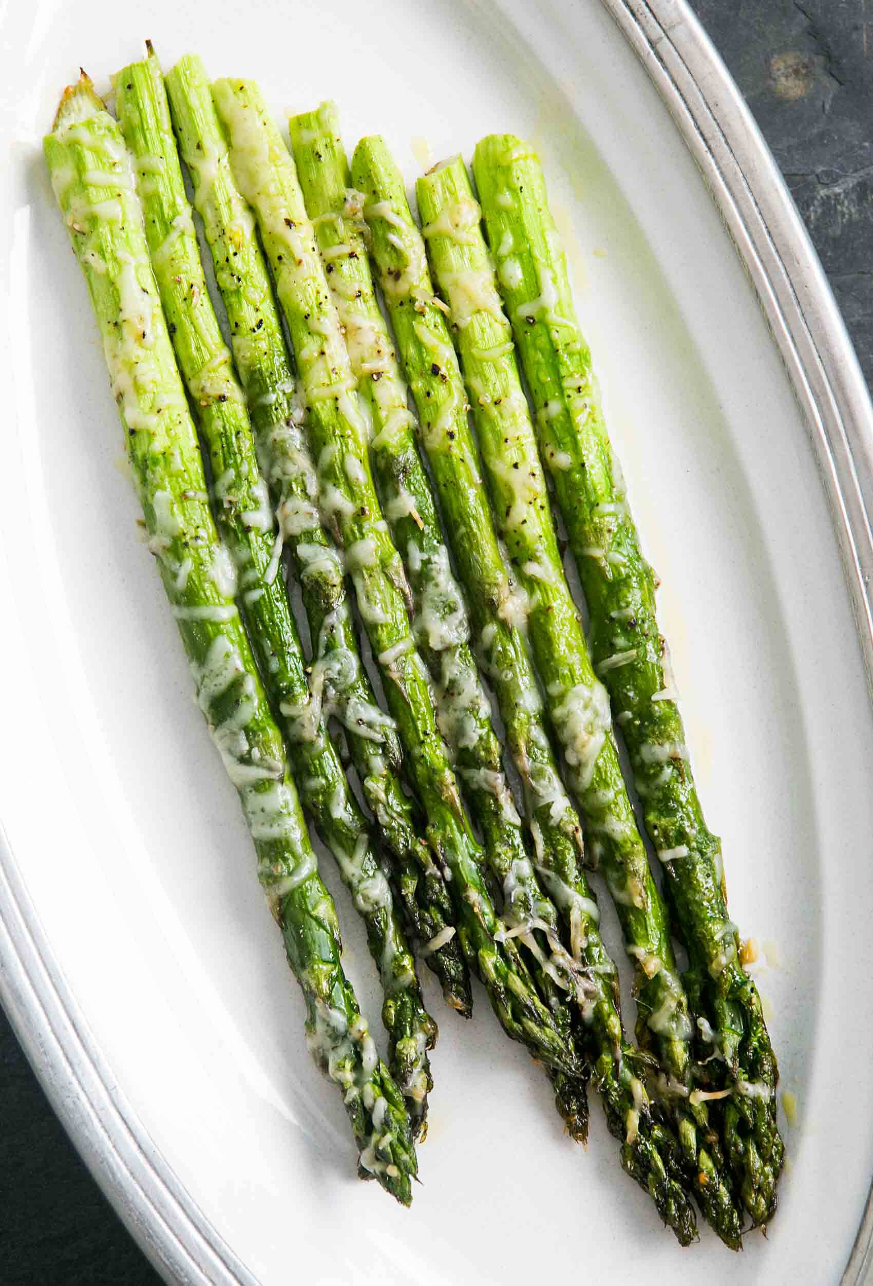 asparagus, garlic parmesan cheese, black pepper, Full HD Phone Wallpaper
