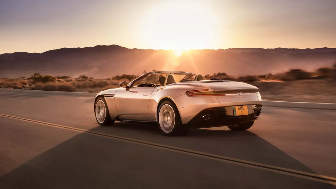 Aston Martin DB11