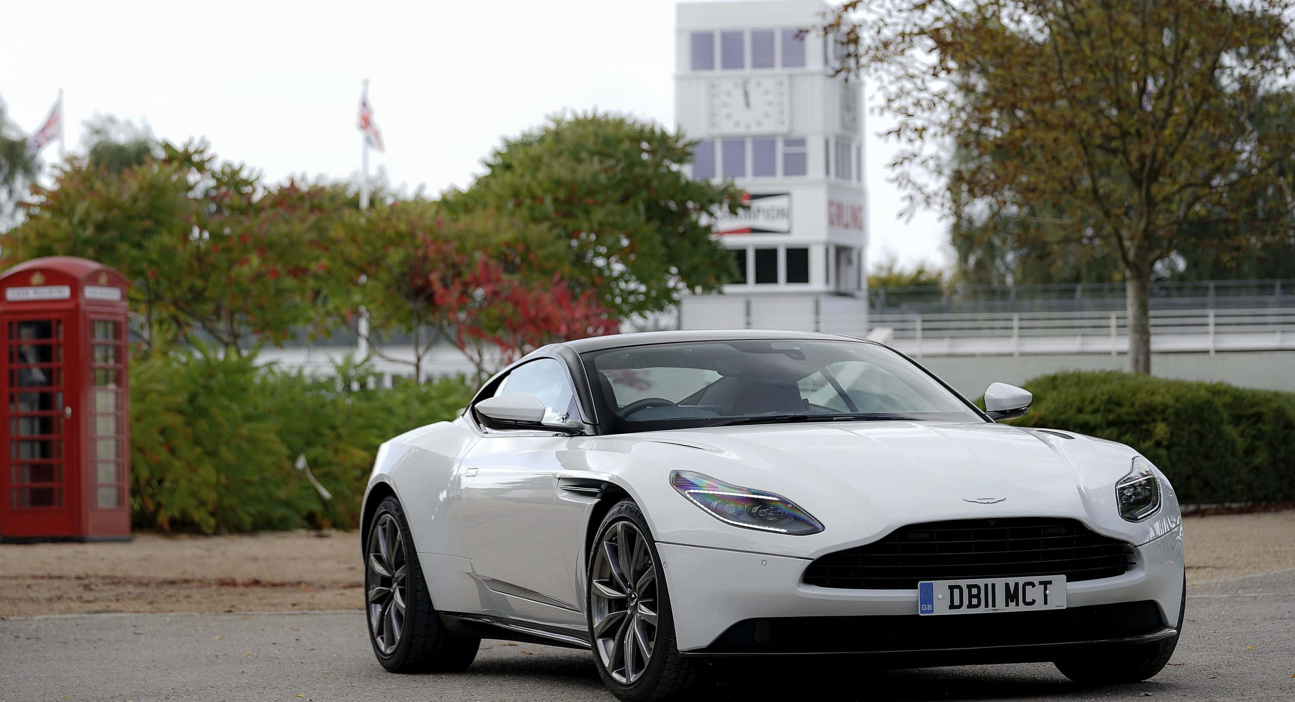 Aston Martin DB11, white, classic red British phone box, 2K Desktop Wallpaper