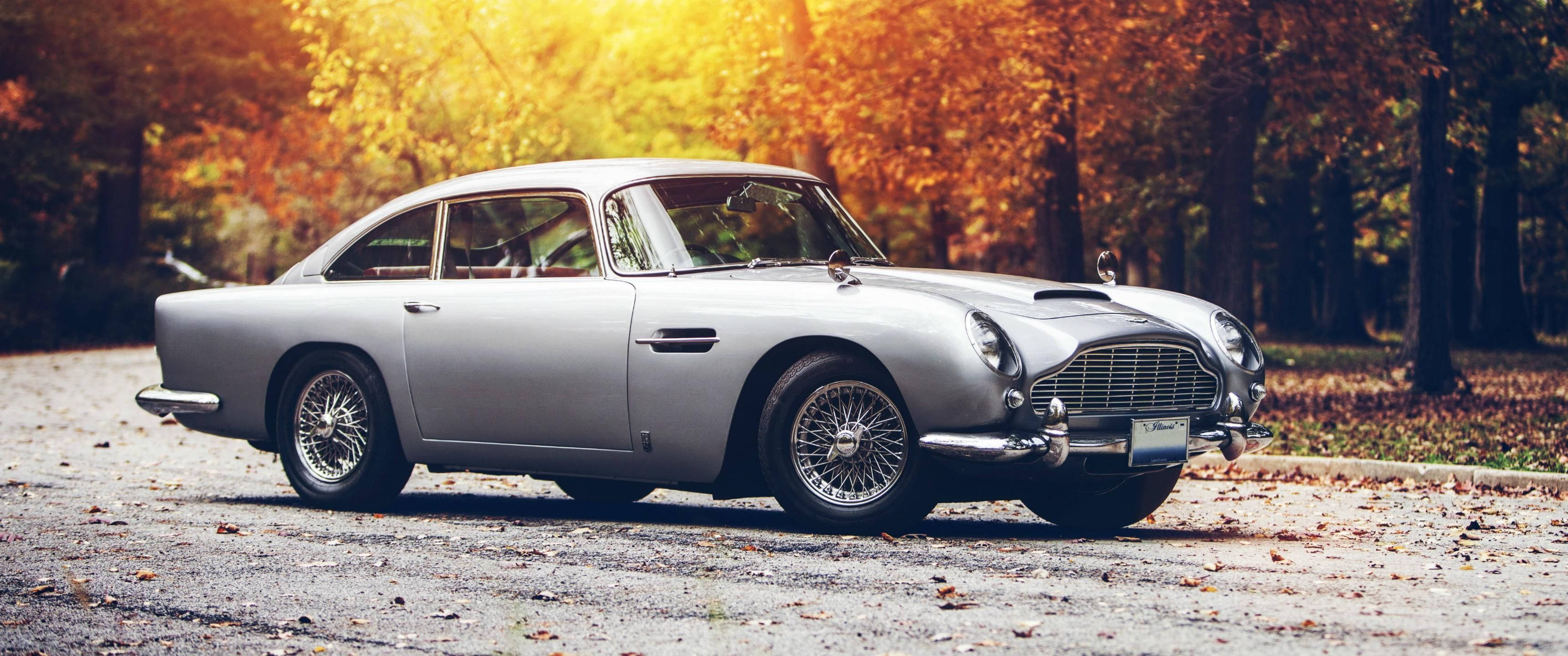 Aston Martin DB5, silver, gravel road, 2K Desktop Wallpaper