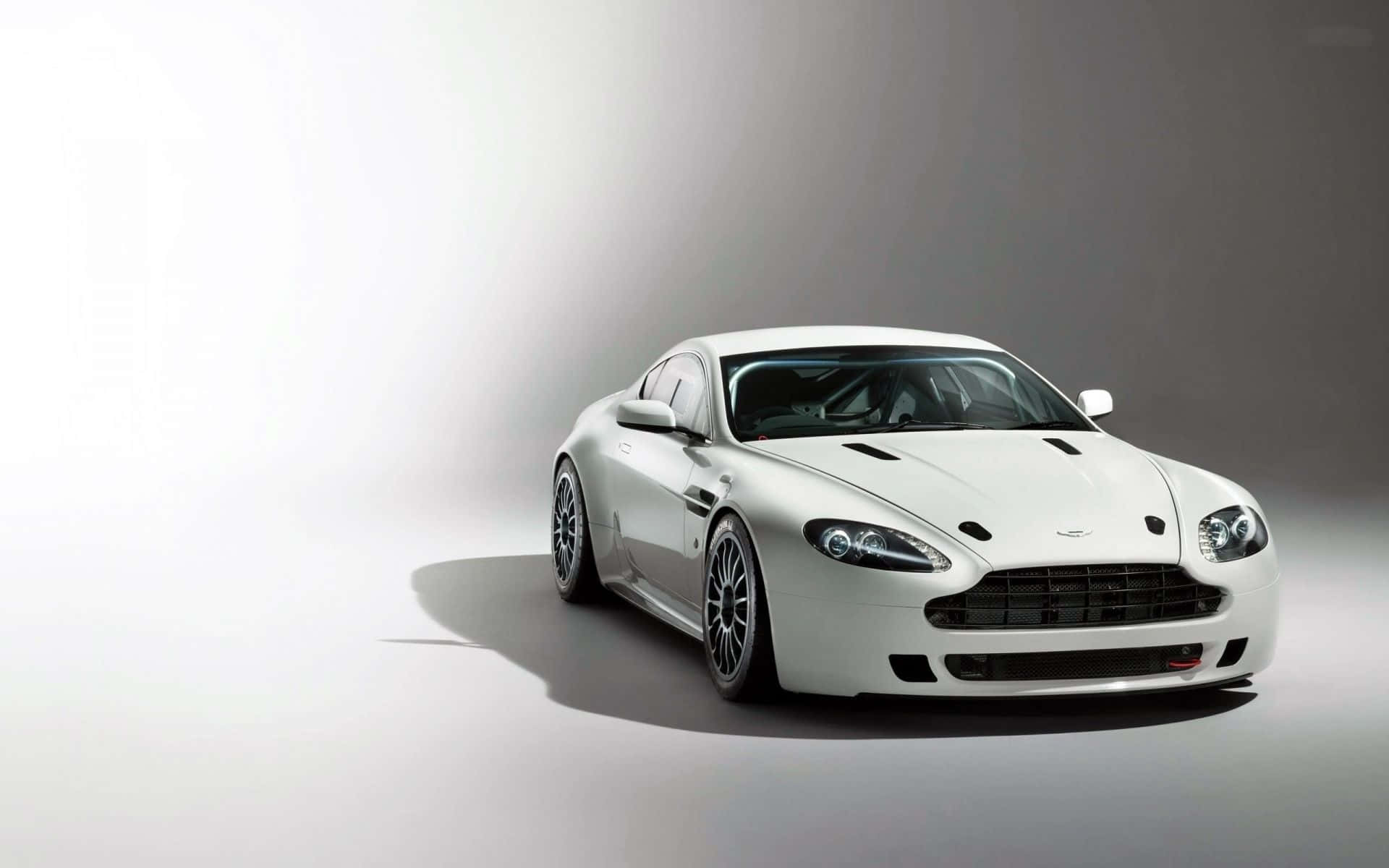 Aston Martin V12 Vantage, white, studio lights, Full HD Desktop Wallpaper