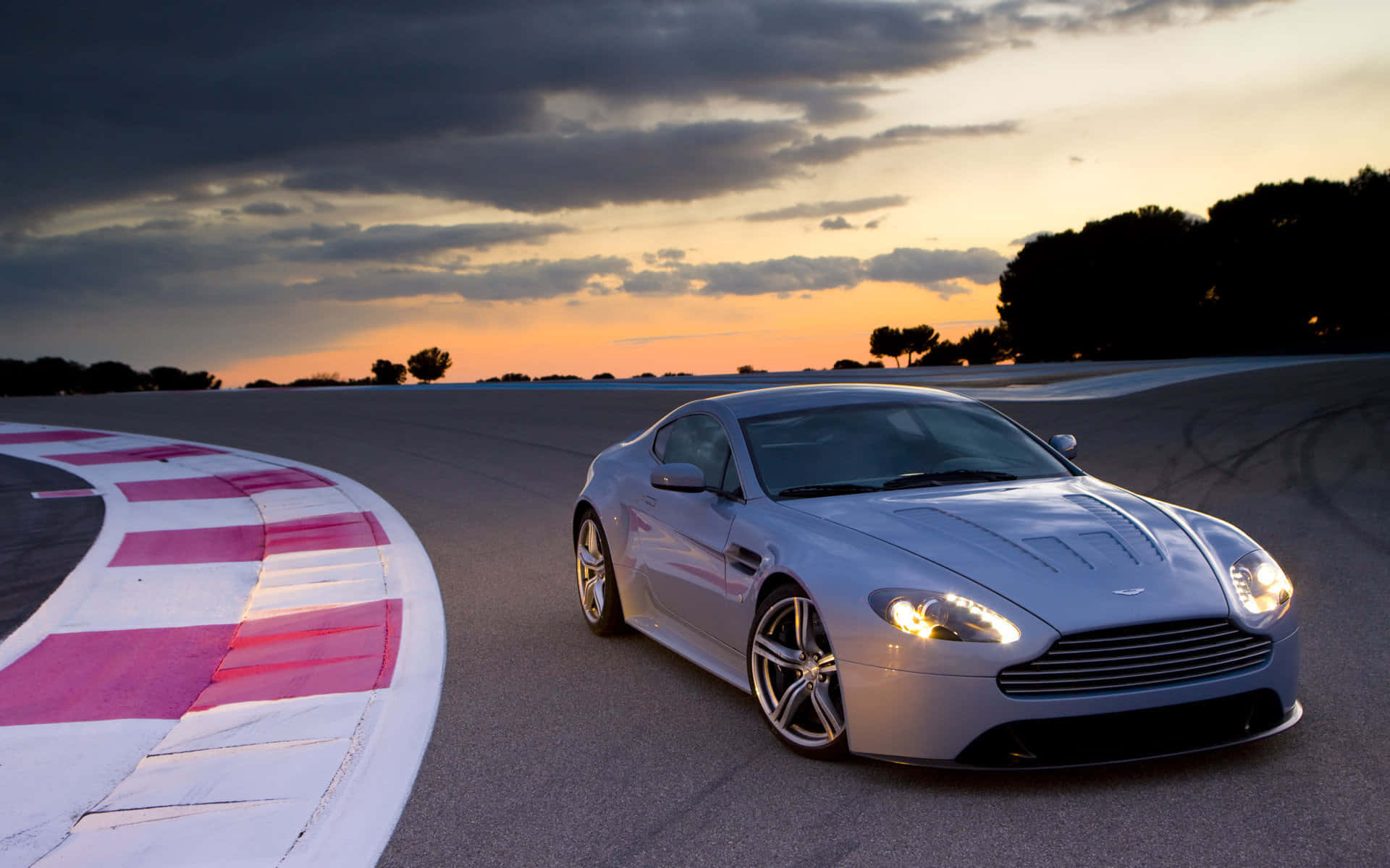 Aston Martin V12 Vantage, silver, racetrack, Full HD Desktop Wallpaper