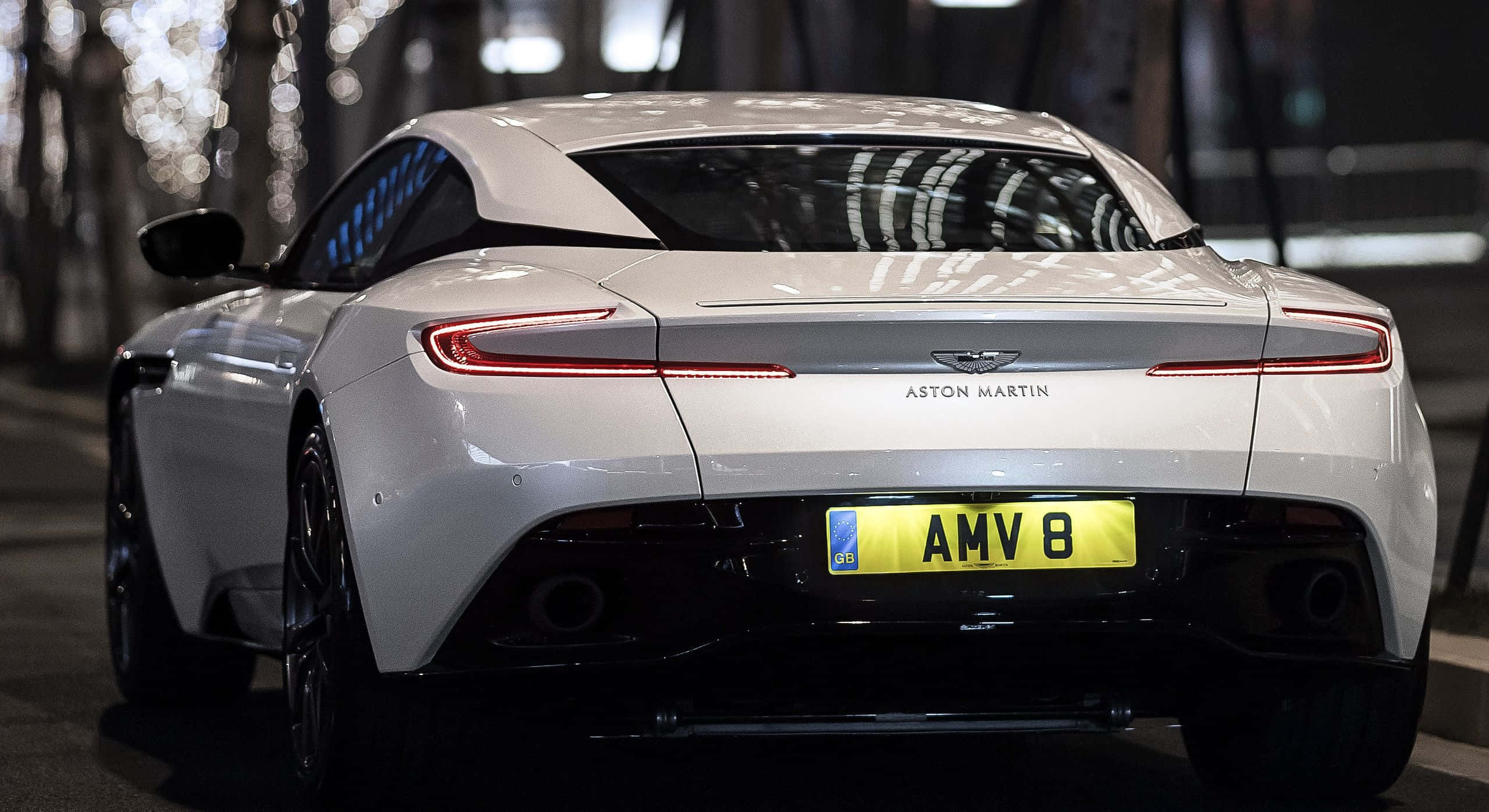Aston Martin Vanquish, white, night, 2K Desktop Wallpaper