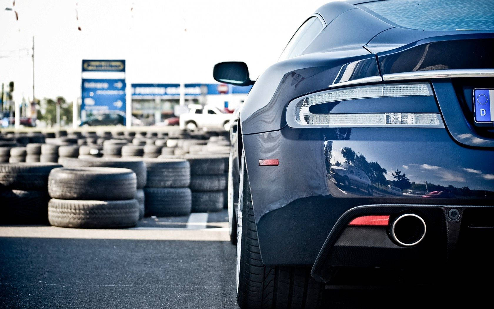 Aston Martin, race car, dark blue, HD Desktop Wallpaper