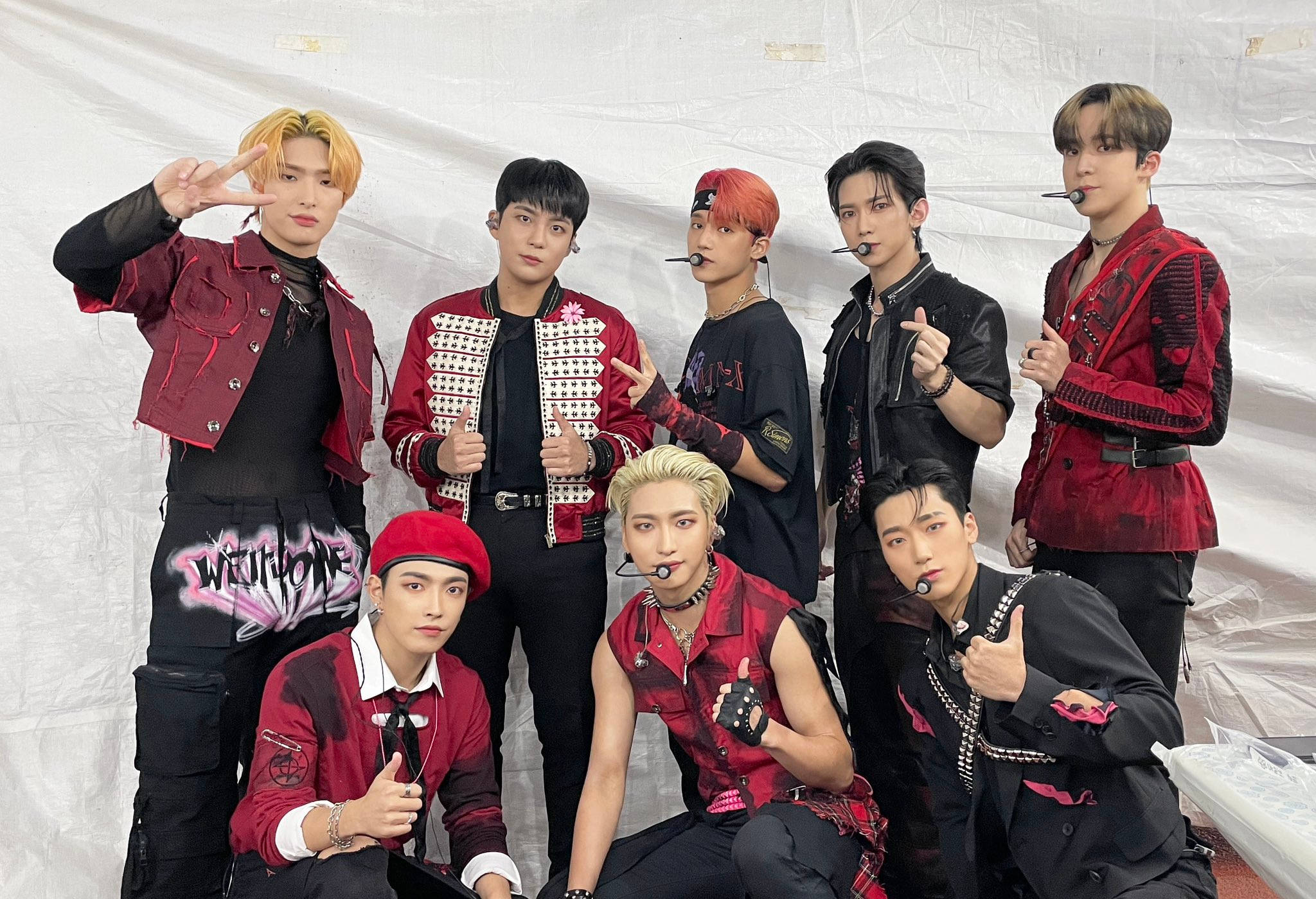 ATEEZ, black, red, Full HD Desktop Wallpaper