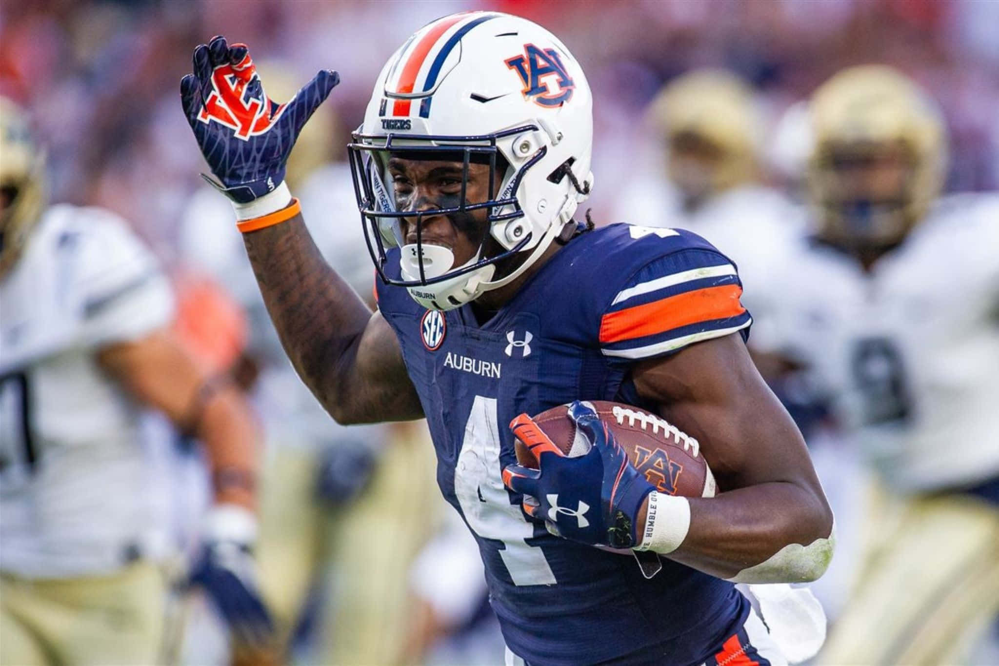 Auburn Football, blue and orange uniform, runs with ball, Full HD Desktop Wallpaper